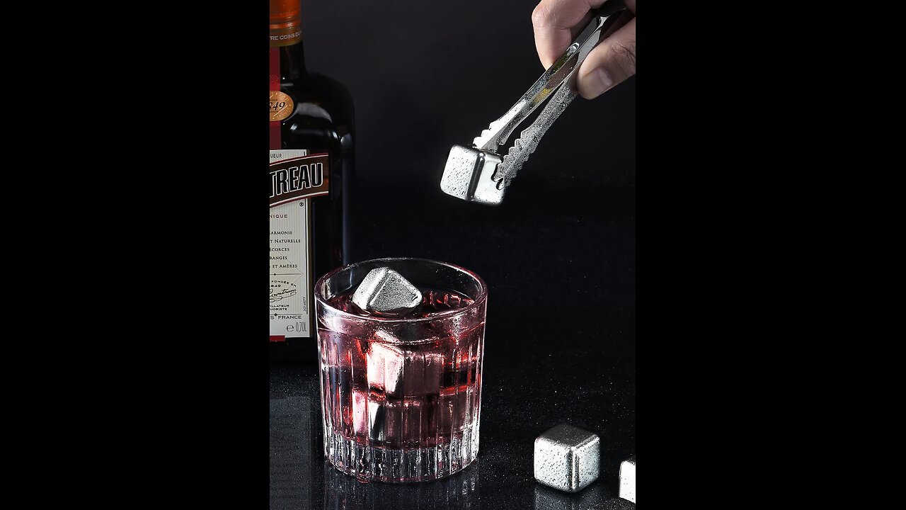 Reusable 304 Stainless Steel Ice Cubes, with 3-minute Rapid Cooling and Portable Storage Box