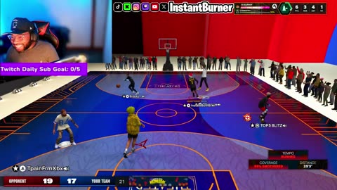 Best 6'7 Build on NBA 2K26 for 2s Court (Live Gameplay)