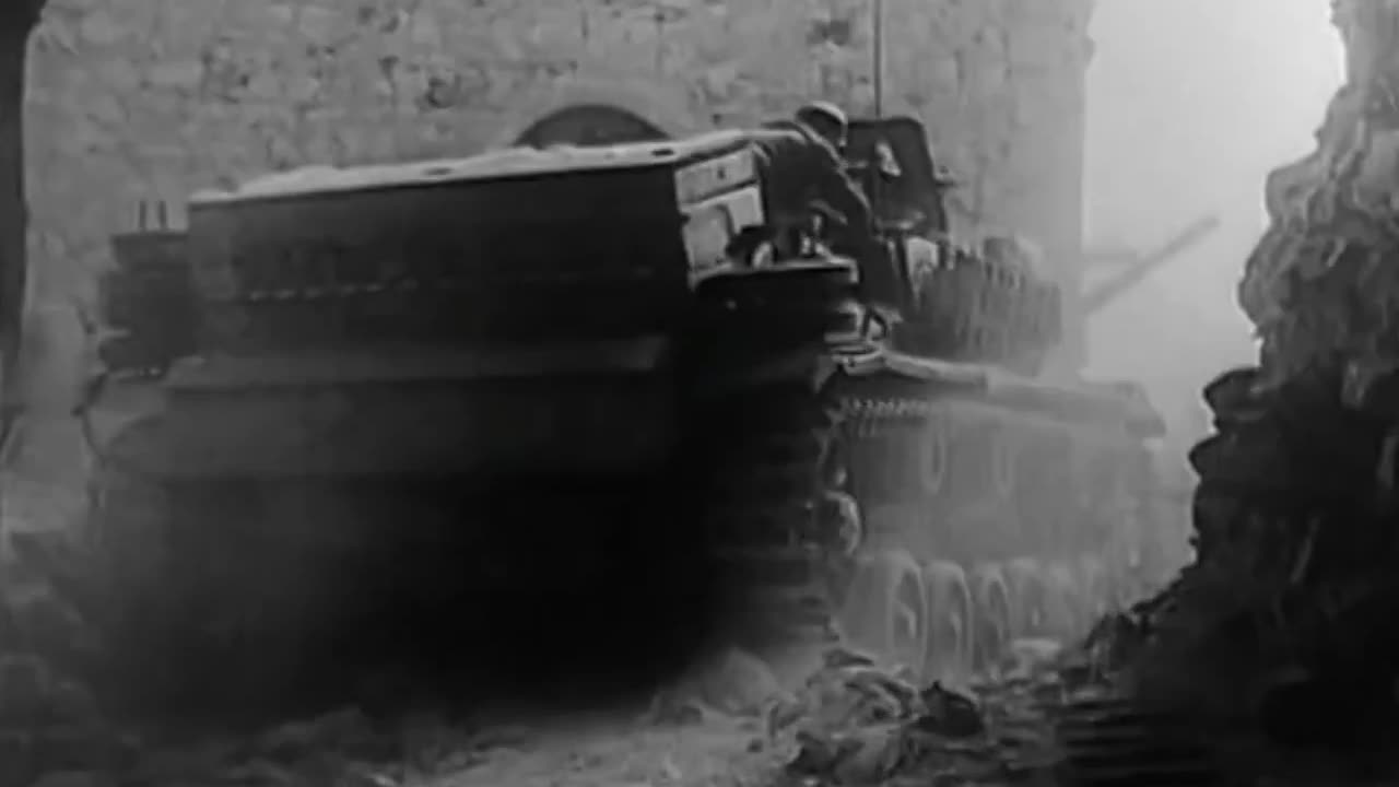 rapidsave.com_stug_iii_emerges_from_its_lair_to_fire_on_allied-15ae37qj48hc1