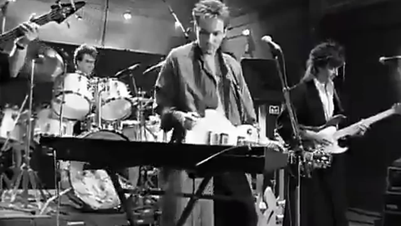 Cutting Crew - (I Just) Died In Your Arms - (1986)
