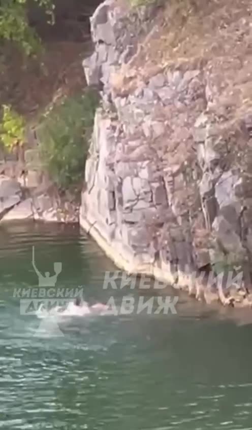 Cliff-Jumping Teen Dives Head-First into Rocks(Dnipropetrovsk Region, Central Ukraine)