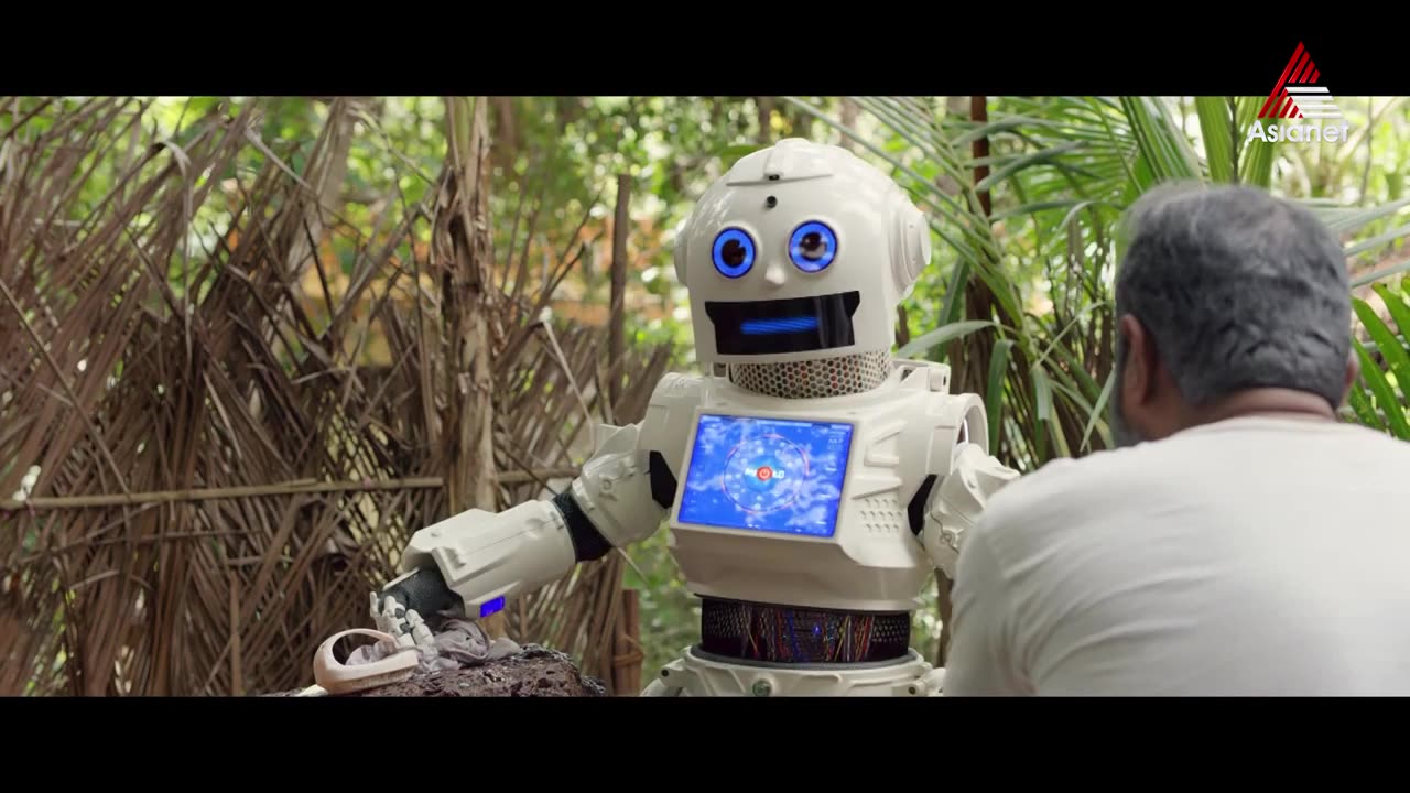 "Prasanna is not alive" scene in Android Kunjappan