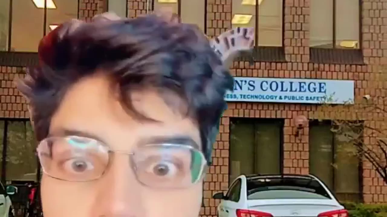 Indians and Canadian Diploma Mills