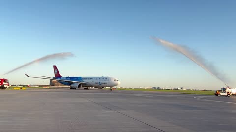 Sichuan Airlines celebrated 10 years of flight Moscow-Chengdu