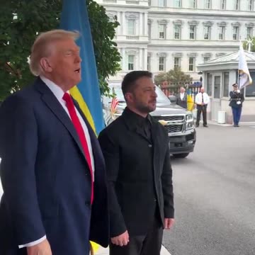 Zelensky showed up in black suit without a tie like he's about to attend a funeral