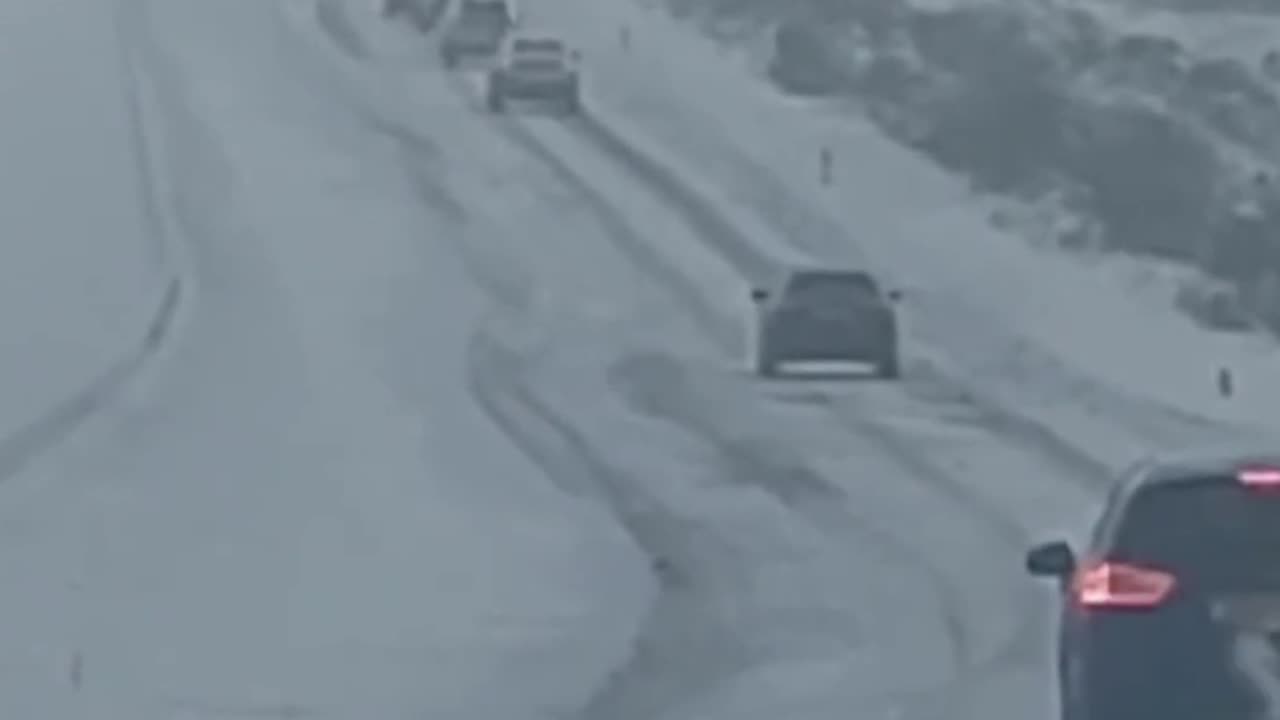 SNĚŽENÍ A MRAZIVÉ TEPLOTY - SKOTSKO 5.-6.1.2026