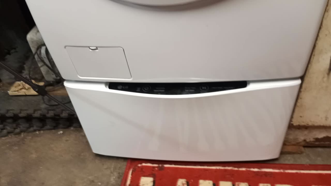 How to Fix a Jammed Pedestal Washer Drawer-Date: 6/23/2021