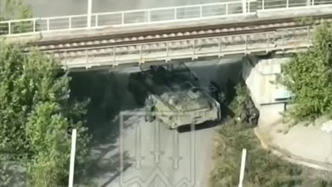 💥🚜 Ukraine Russia War | Ukrainian Tank Lands Direct Hit on Russian APC | RCF