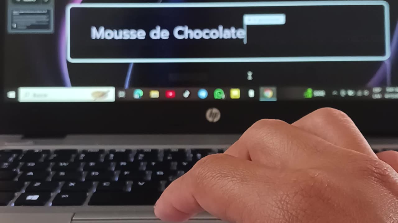 Tutorial de como crear un infoproducto con dos inteligencias artificiales