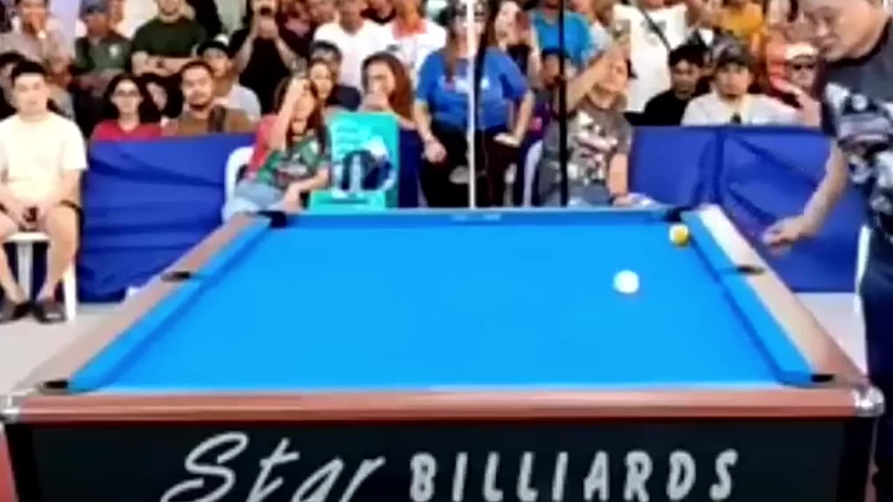 Where⁉️ Efren _Bata_ Reyes The Magician 5 Rails Shot Trick Shot!