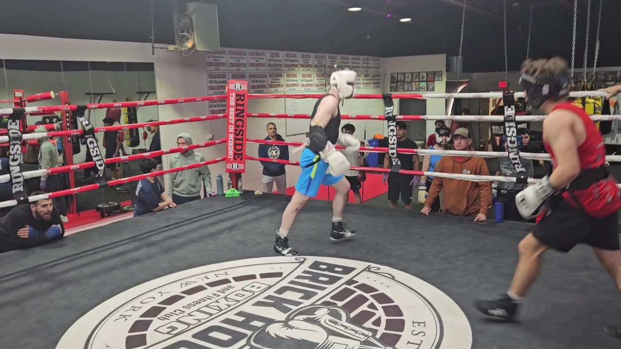 Joey sparring Dylan rd 3. 2/3/26
