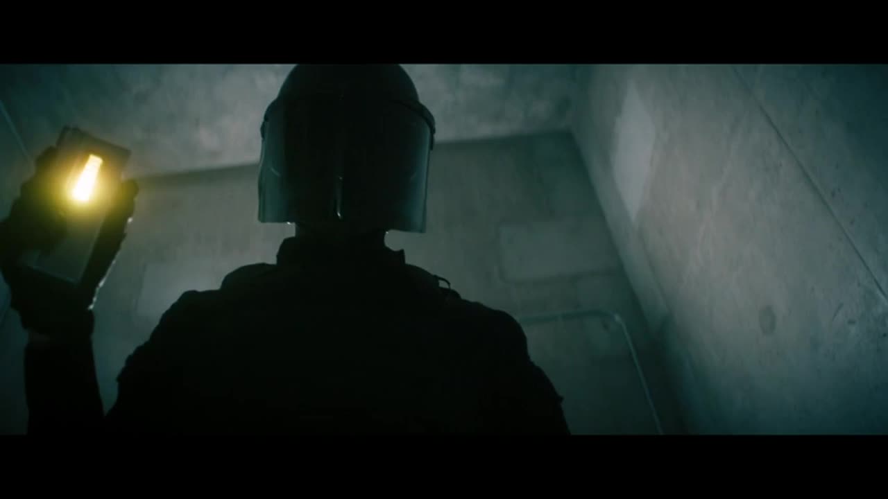 07. Gen V - Cate Makes Guards Do Stuff With a Flashlight (S1E2) Movieclips