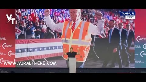 Tucker Carlson, Donald Trump Jr., Charlie Kirk & Others at Turning Point USA Summit
