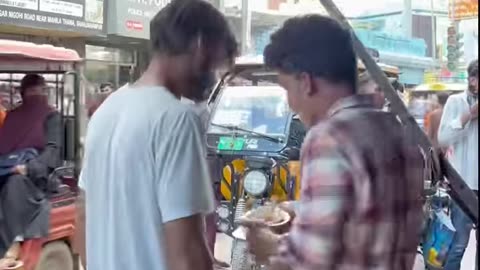 Ek samosa daina😂