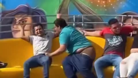 Funny Ride Moments 🎢😂 | Hilarious Reactions on an Amusement Ri