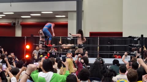 😂🕷️ Spiderman Wrestles at Anime Matsuri 2025 Houston! | FunFM