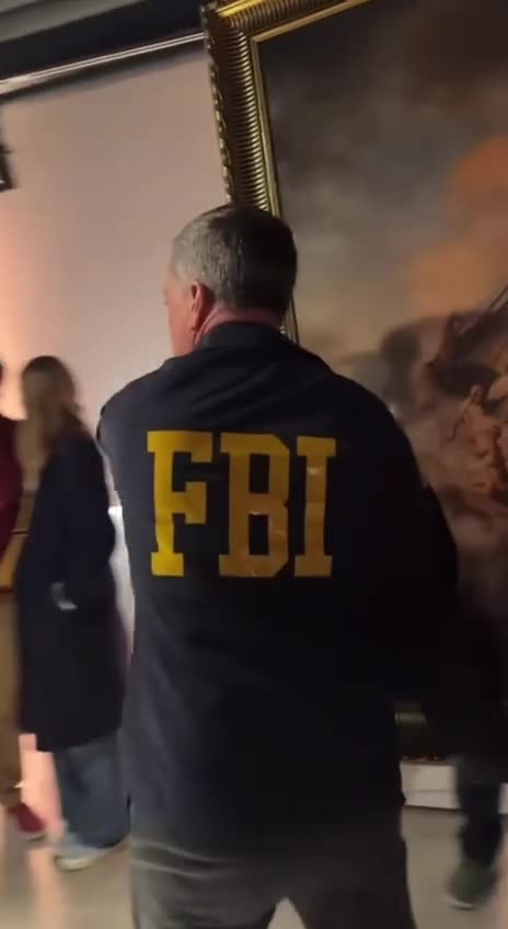 Rembrandt painting back to the owners that was stolen from them 30 years ago.