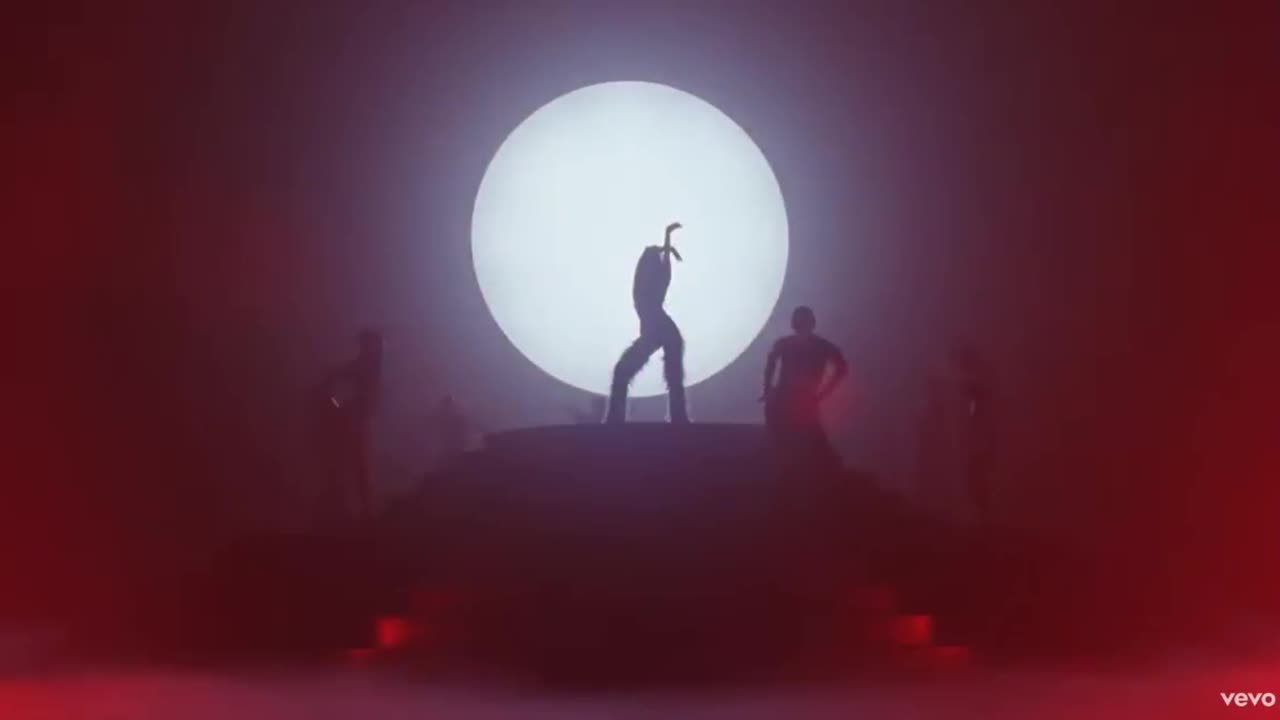 Miley Cyrus - Easy Lover (Official Video)