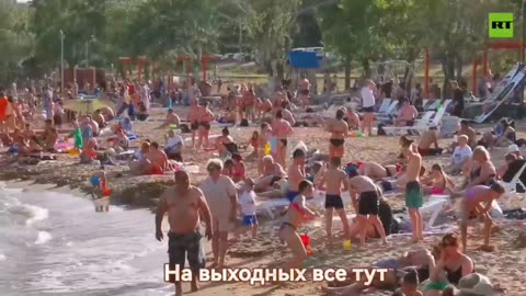 Liberated Mariupol basking in the sun today