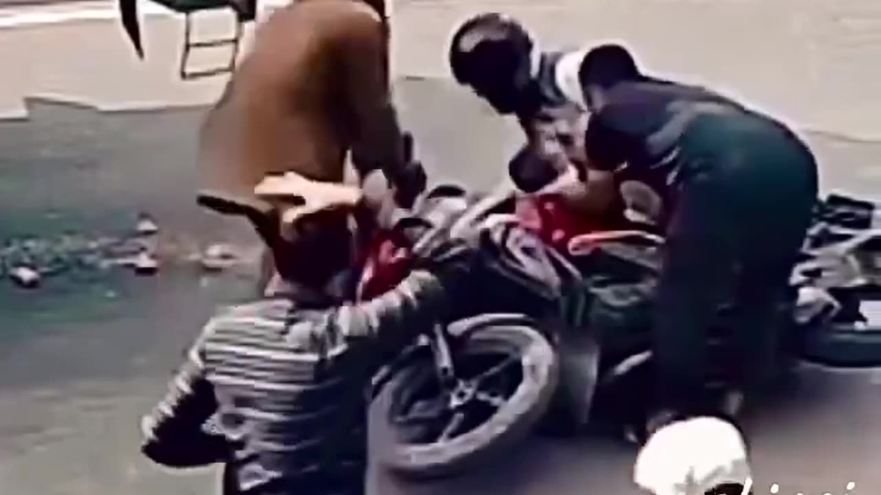 Heart Breaking Accident Live