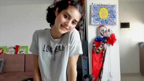 Sofia Vlog girl show chat webcam show live webcam girl Dance