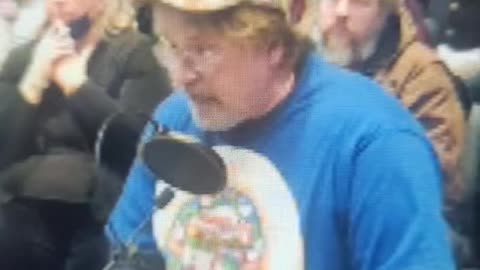 Wes Lund Speaks at City Council in Rochester, Minnesota regarding Our Flag.
