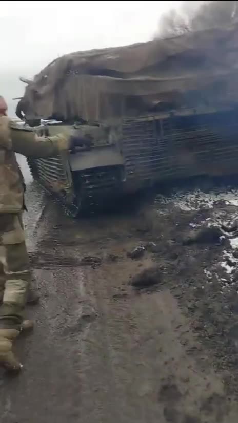 Ukrainian Tank Misses a Russian Mine By Inches
