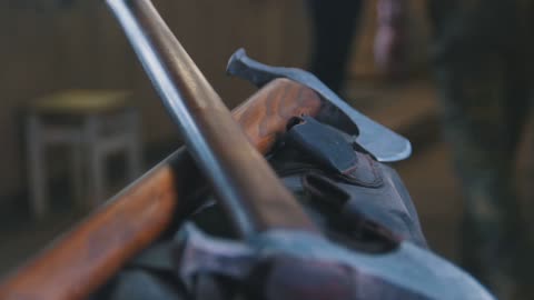 人類史が動いた瞬間：ゴナのオルドワン石器