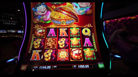 Live 🔴 Risking It All On Slots Before My Cruise 😜 #ad