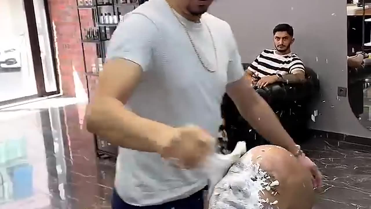 😂#Newfunnyvideo2025 #Viralfunnyvideos #trendingvideos #comedytimes #bestreaction😂😂😂