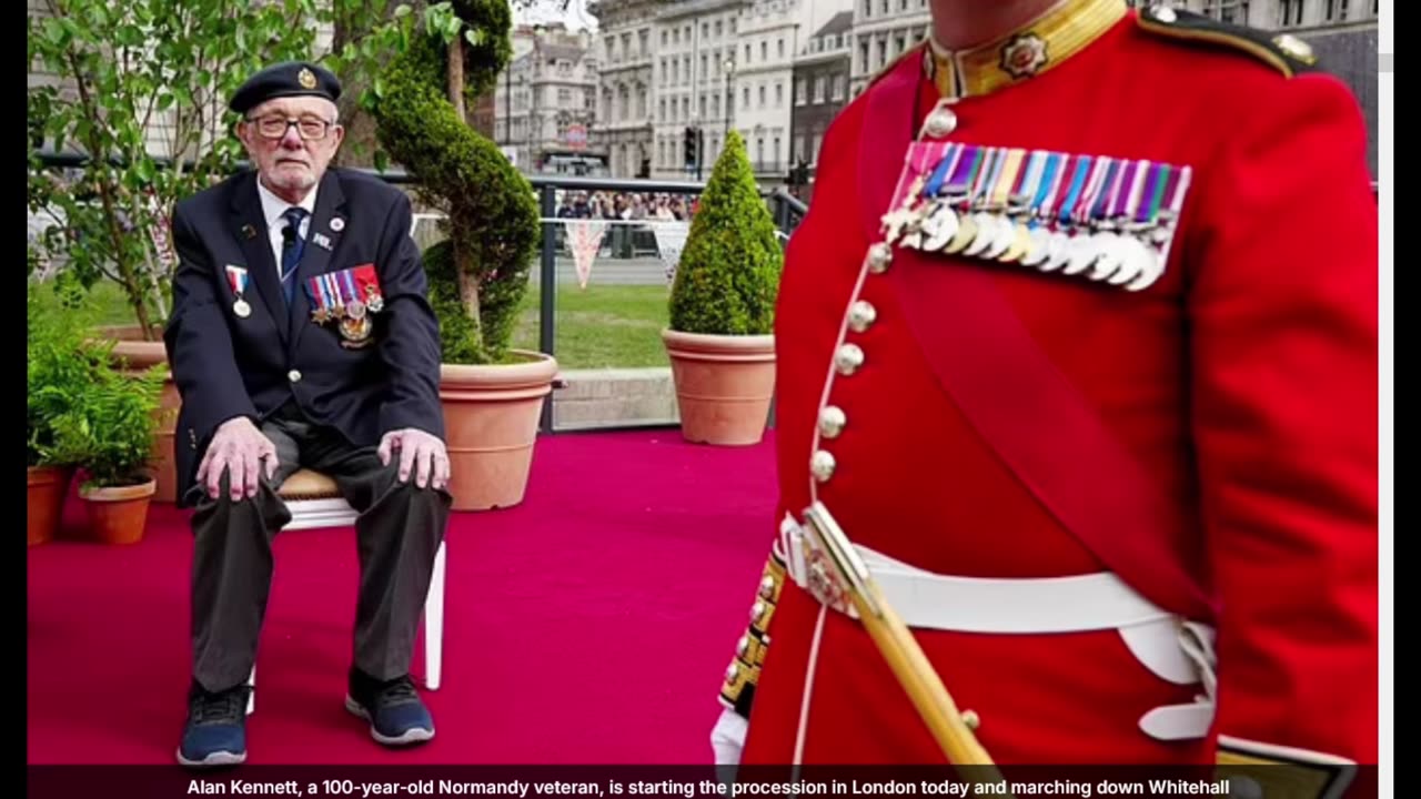 Royal Family watch flypast from Buckingham Palace balcony