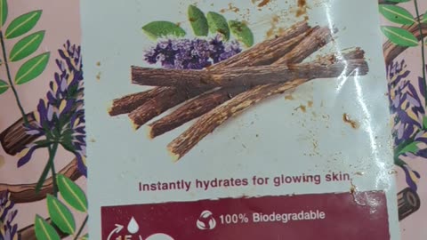 Promoting face sheet mask of a popular brand
