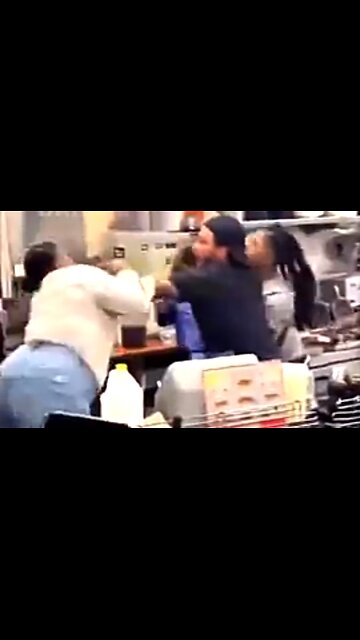 DAVE ATTENBOROUGH PRESENTS BLACK'S AT A WAFFLE HOUSE 🐒