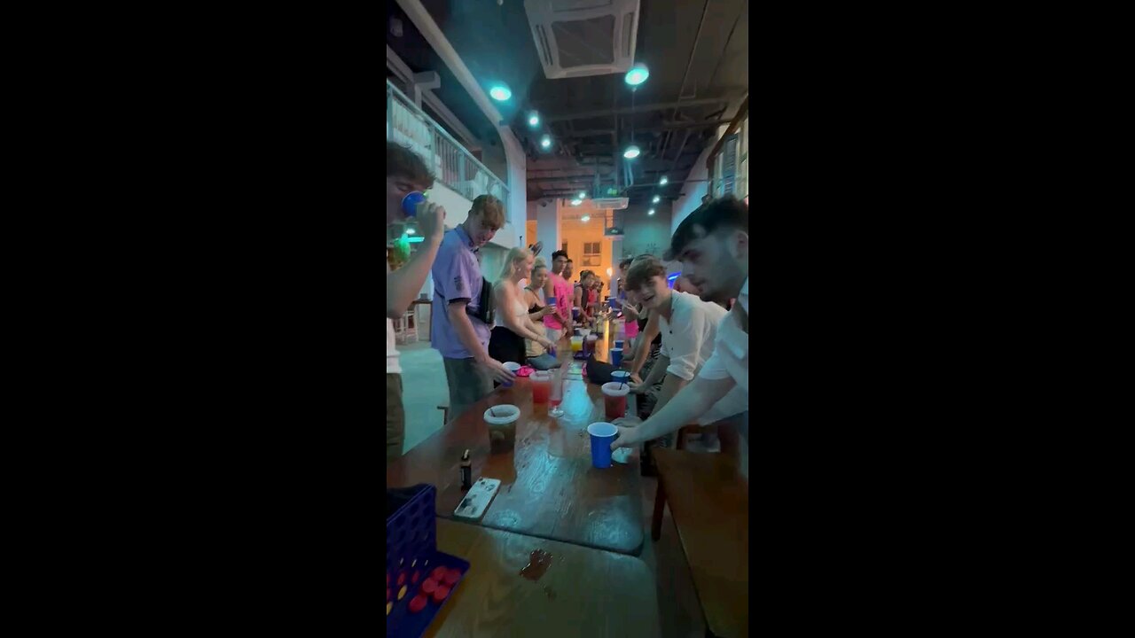 Enjoy and Fun at Lud d pataong Hostel Phuket