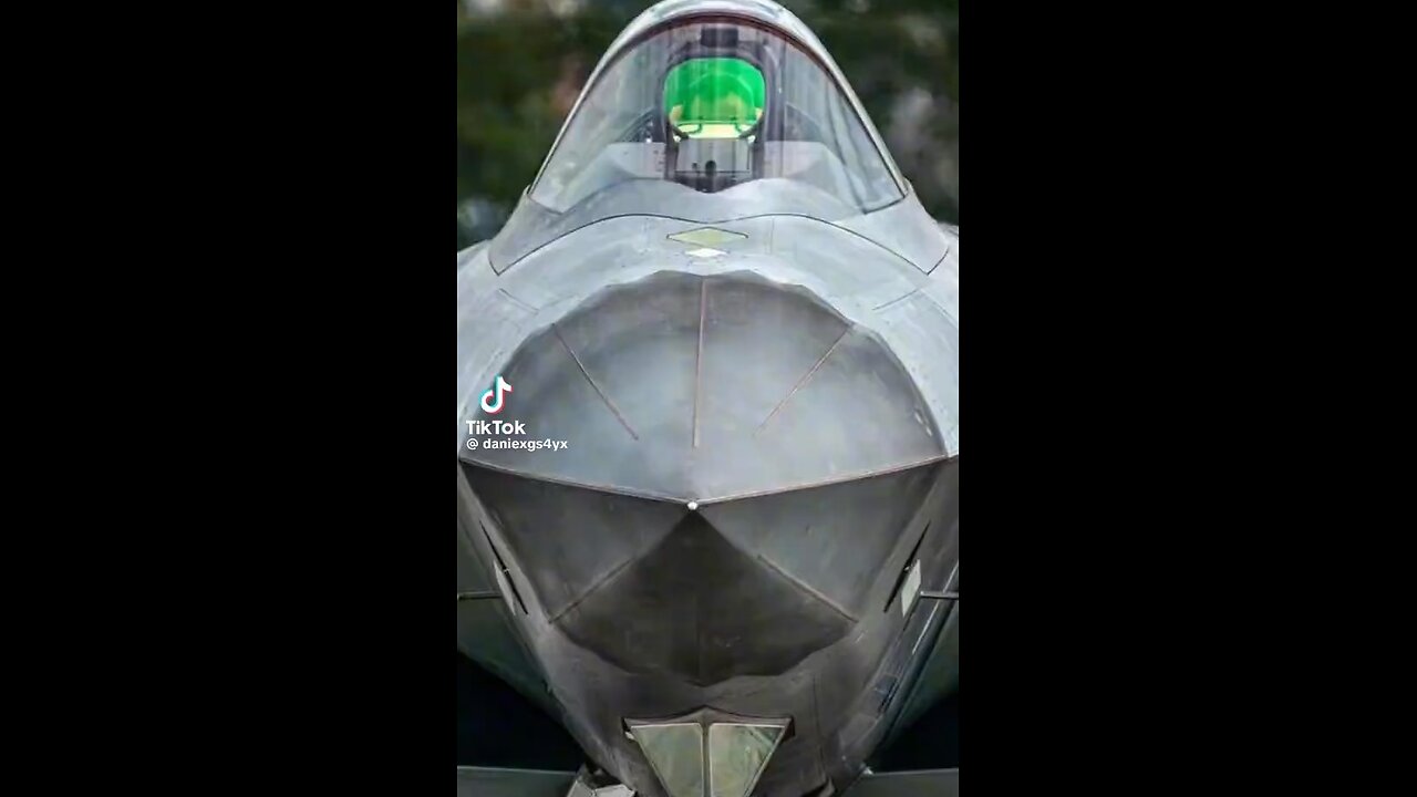 This video only showing 2 6th generation fighters, the 3rd one just launch last week