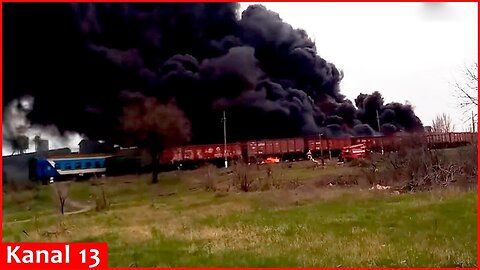 Crash of Russian logistics in south： Ukrainian Forces destroy Russian freight train near Tokmak