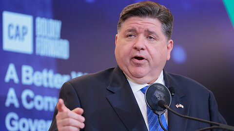 Illinois Governor Tries to Own Donald Trump — But It Absolutely Blows Up In His Face