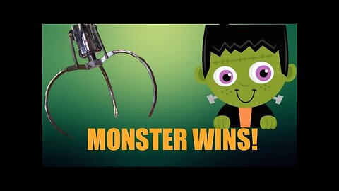 WINNING FAMOUS MONSTERS FROM THE CLAW MACHINE!