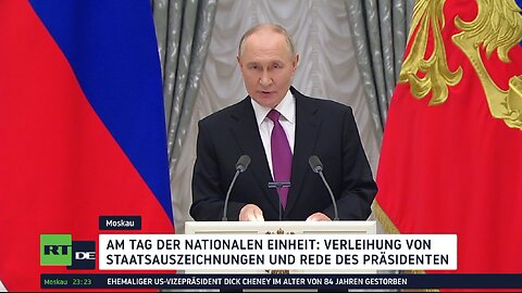 Russlands Tag der nationalen Einheit: Putin verleiht Staatsauzeichnungen