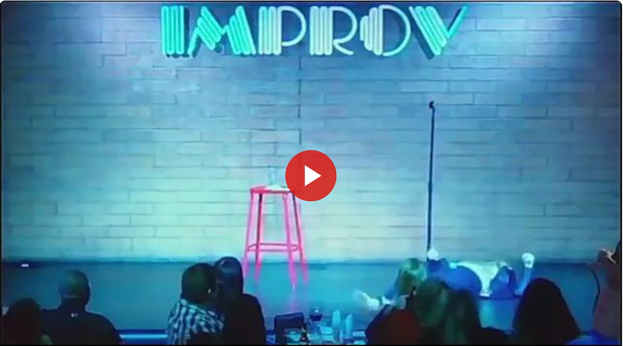 KARMA?! Comedian Heather McDonald collapses right after pro-vax joke (That’s funny right there)
