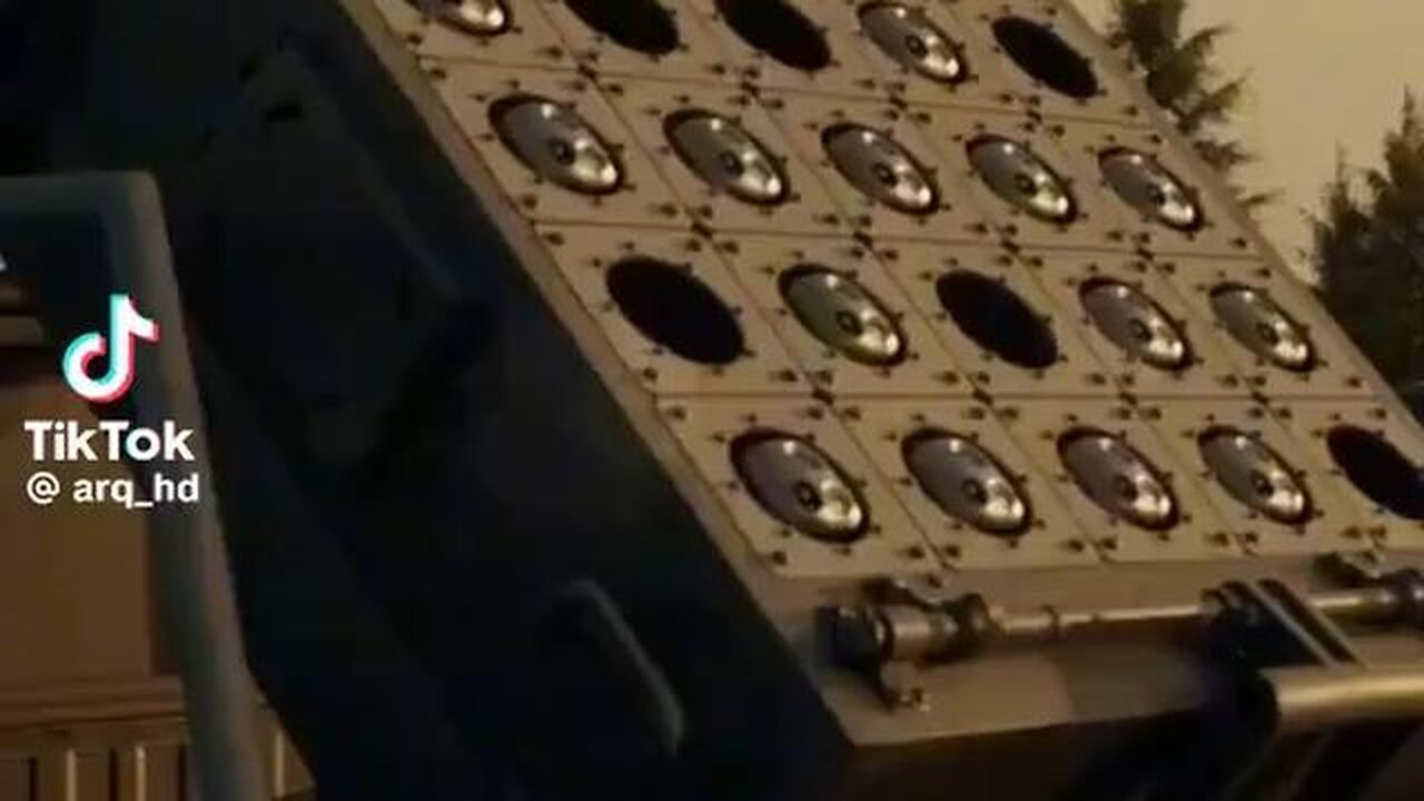 The goyim filled with metallic nanoparticles are sweating