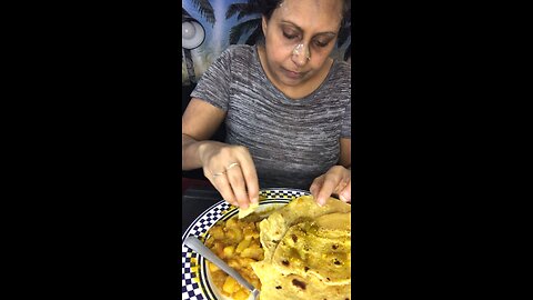 Eat yummy Pakistani food