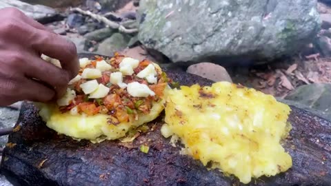 Cooking SPICY Manioc Cheesy Roti