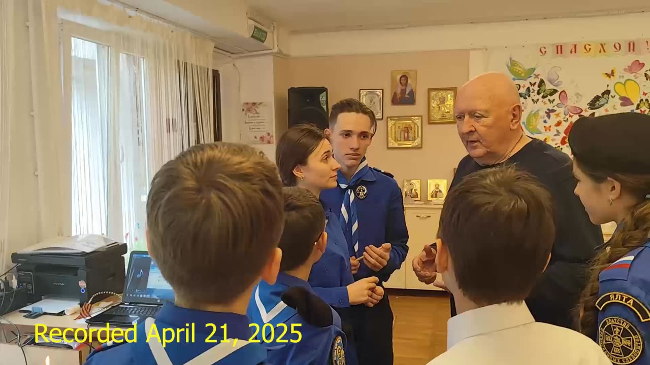 Easter Monday at the Vmeste Cemter