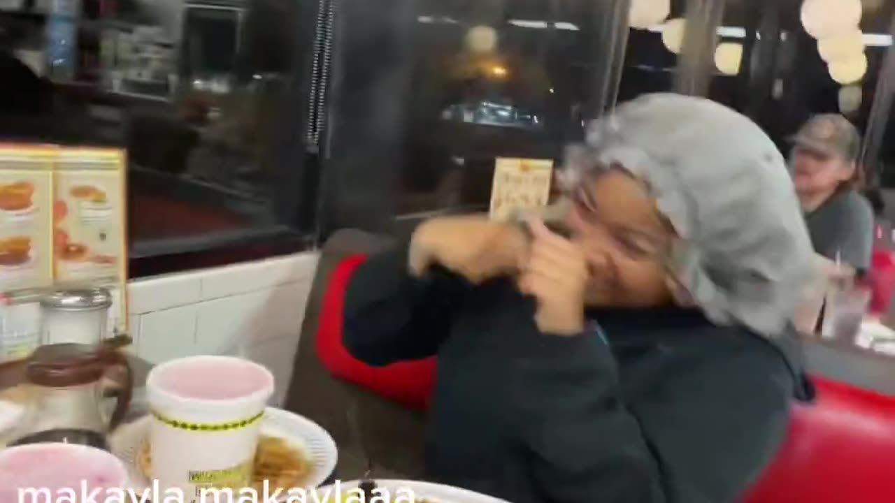 WE FINNA DINE N DASH