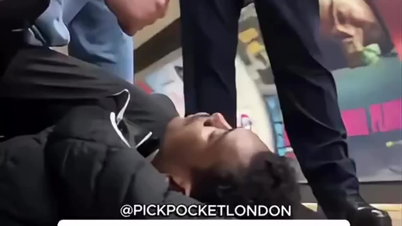 This is feel good, uplifting video, as Ivan Skoko, a Black Belt in Jiu-jitsu stops a migrant,