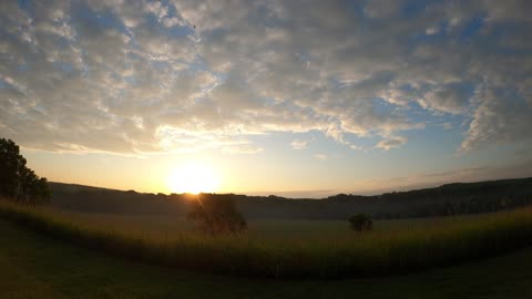 Sun ☀ Rise 7 5 25 70f/21c