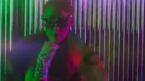 Demet Akalın - Çalkala