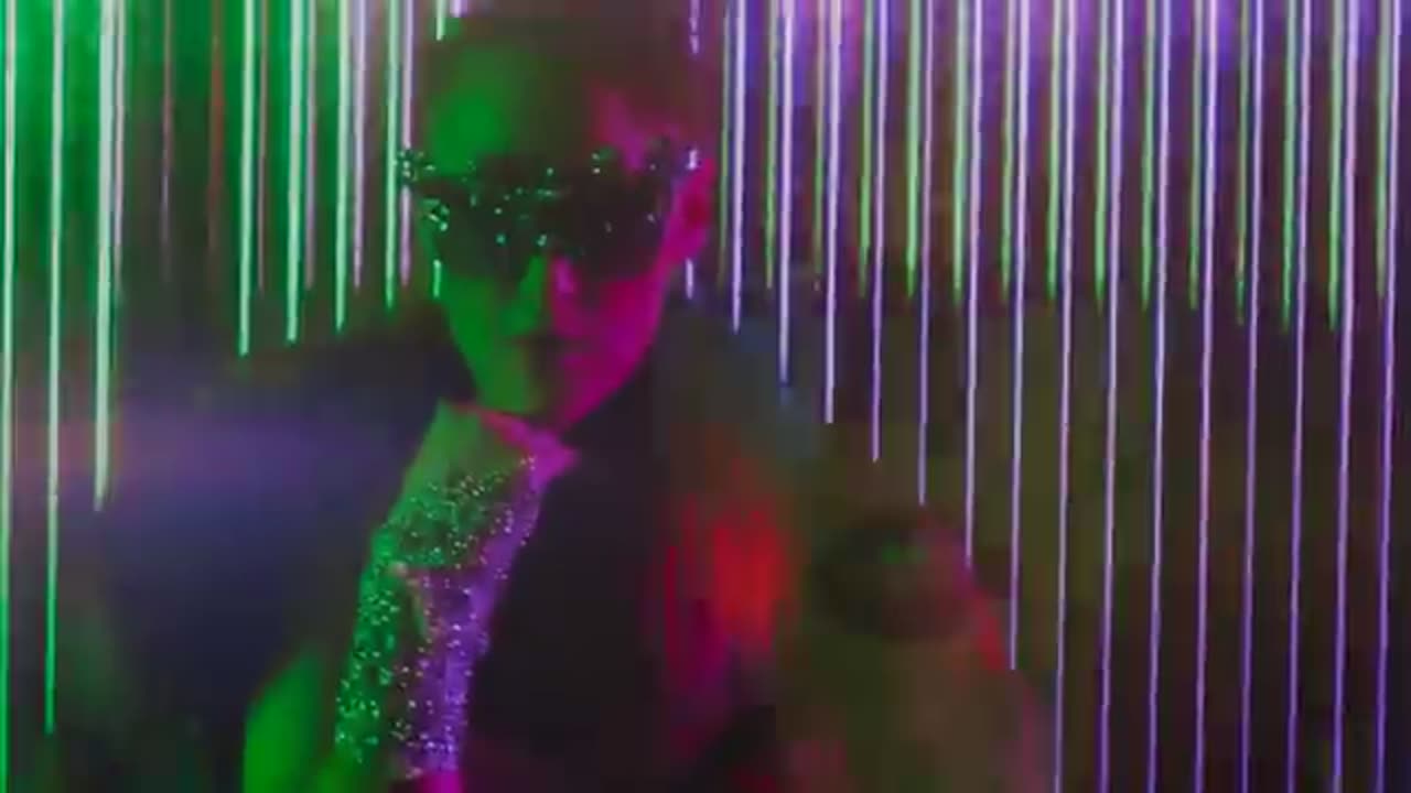 Demet Akalın - Çalkala