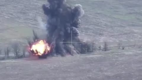 🇺🇦✈️💣 Ukrainian MiG-29 fighter jet drops two AASM-250 "Hammer" air bombs